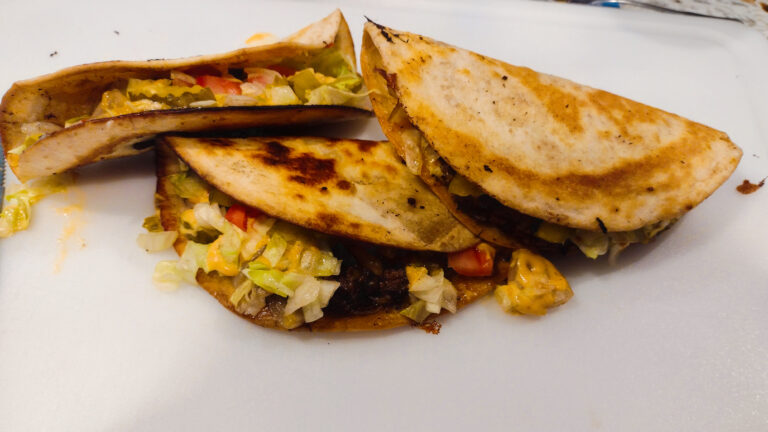 Blackstone Griddle Recipe: Ultimate Smash-Burger Tacos!