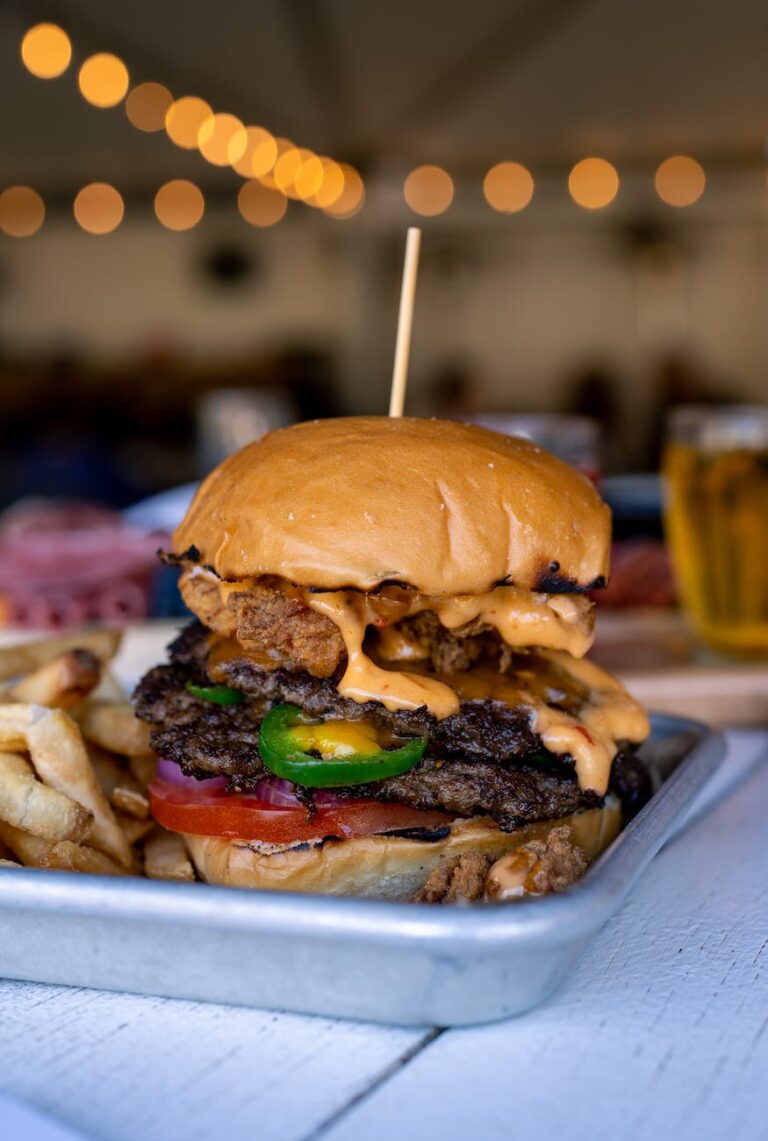 Blackstone Griddle Recipe: Jalapeno Bacon Ranch Cheese Burger